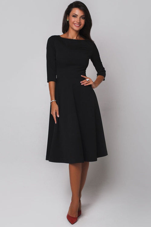 Rochie clos neagra April Natalee Fashion