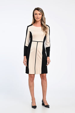 Rochie elegantă în două culori, bej și negru, cu croială care subțiază silueta – rochia Daria Natalee