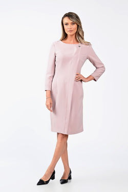 Rochie office roz pudră conică, cu detaliu asimetric – rochia Claire Natalee
