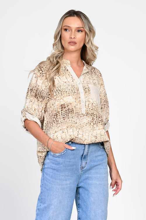 Bluză bej oversized cu imprimeu tip piele de șarpe