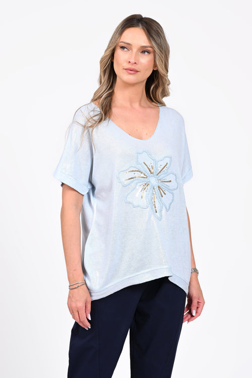 Bluză damă bleu cu floare decorativă – Elissa Natalee
