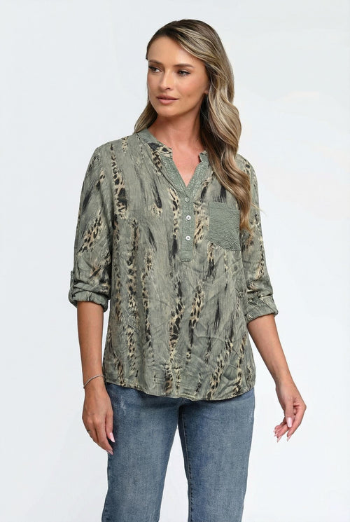 Bluză damă verde kaki cu imprimeu abstract Savanna Natalee