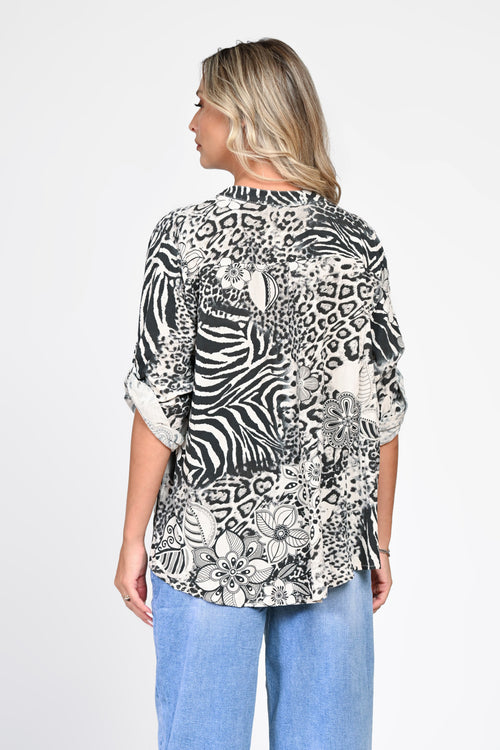 Bluză oversized cu imprimeu animal print și motive florale Natalee Fashion