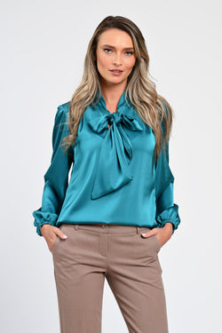 Bluză satinatã turcoaz cu fundă Clara Natalee
