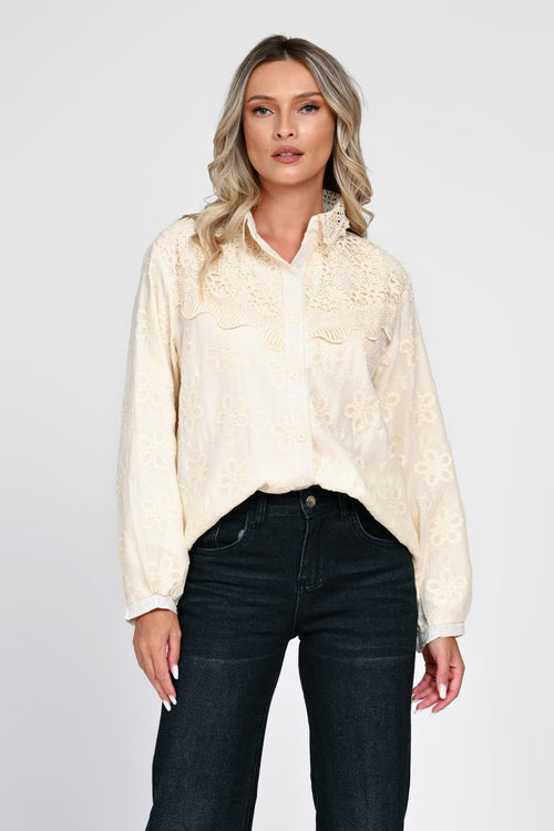 Cămașă damă crem cu broderie și dantelă Nadia Natalee Fashion