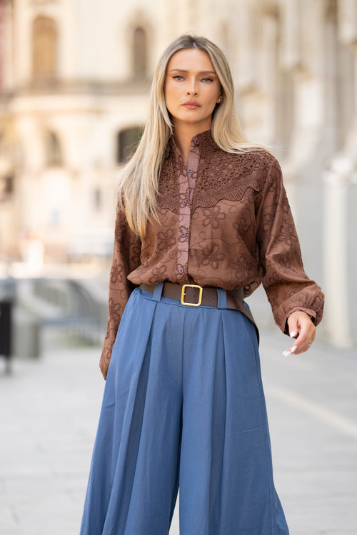 Cămașă damă maro cu broderie și dantelă Natalee Fashion