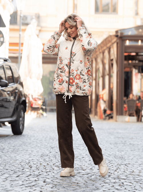 Geacă damă matlasată cu glugă și model floral Florina Natalee