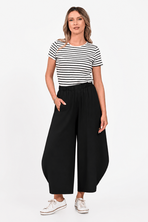 pantaloni Eranthe cocoon din in negri Eranthe