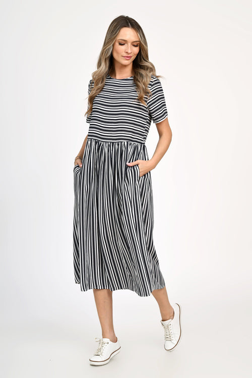 Rochie Eranthe lunga cu dungi Eranthe