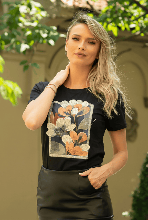 Tricou damă negru cu imprimeu floral 3D și aplicații Aurora Natalee